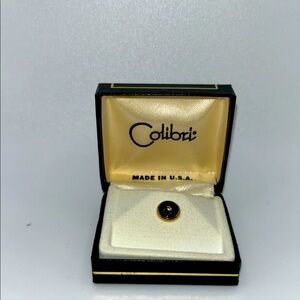 Colibri vintage tie pin round black gold tone rhinestone made in USA formal nwot